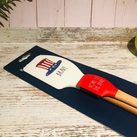 Rae Dunn BRAVE & HOME OF THE BRAVE 4th of July spatula set - Picture 3 of 3